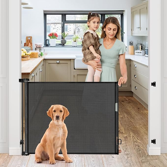 SafeRoll – La barrière rétractable qui protège votre maison avec élégance