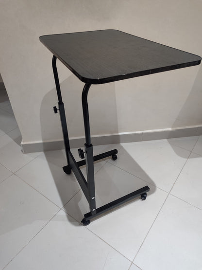 Dites adieu à la douleur et au désordre... La table intelligente qui va changer votre vie à la maison